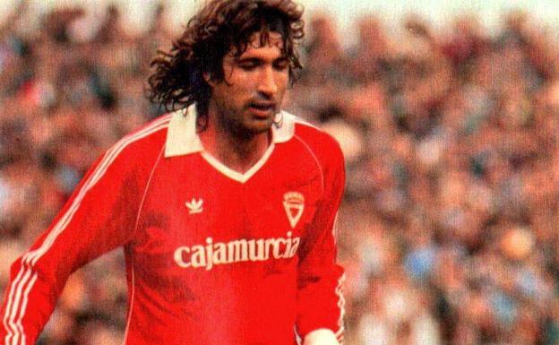 Higinio, durante su paso por el Real Murcia./LV
