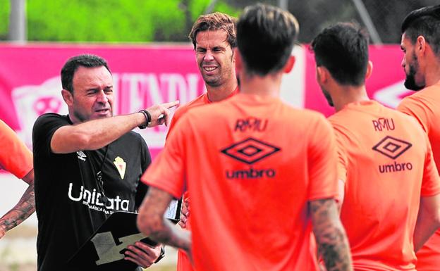 Entrenamiento del Real Murcia, en Cobatillas./Vicente Vicéns / AGM