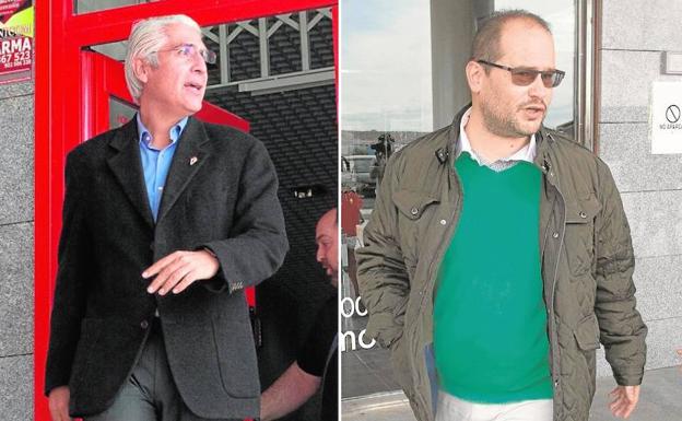 Mauricio García de la Vega y Raúl Moro en los exteriores de la Nueva Condomina./Javier Carrión / AGM