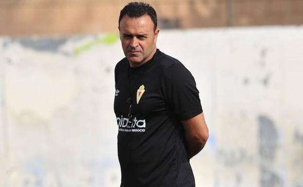 José María Salmerón durante un entrenamiento en Cobatillas./Vicente Vicéns / AGM
