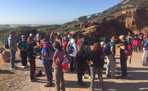 La anterior jornada de 'geocaching' congregó a numerosos jugadores en el Cabezo Gordo.