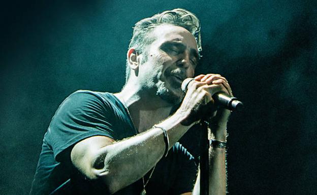El cantante y líder de OBK, Jordi Sánchez