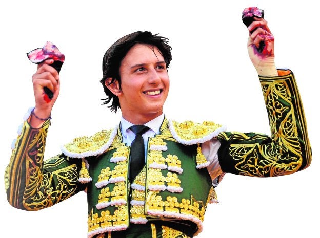 El torero peruano Andrés Roca Rey, fotografiado en La Maestranza de Sevilla en mayo.