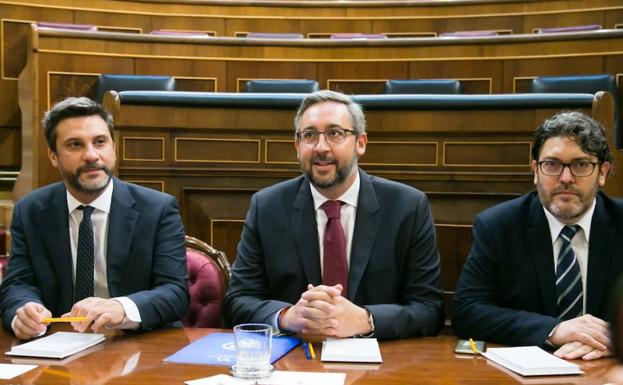 Los ponentes de la reforma, en el Congreso.