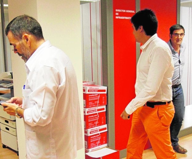 José López, Jesús Giménez y Manuel Nicolás, el lunes.