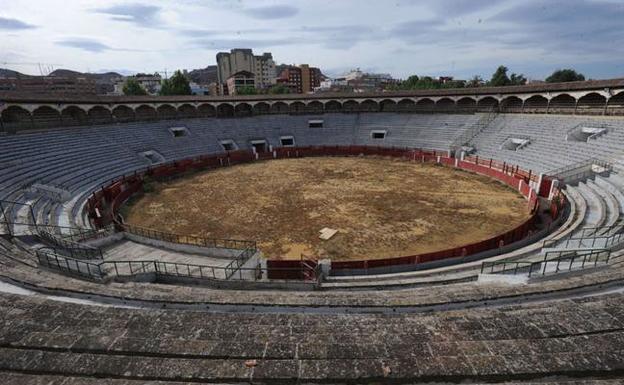Plaza de toros de Sutullena