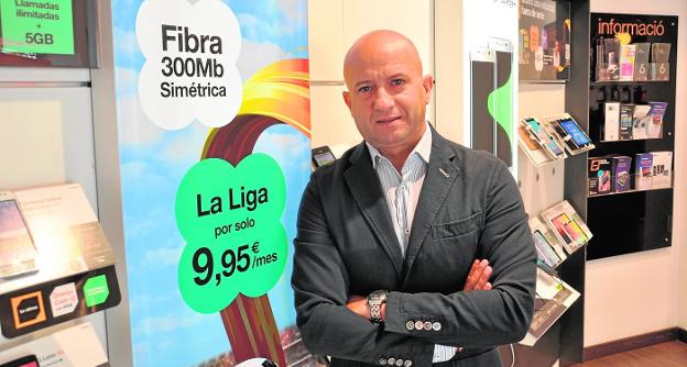 Jordi Berral Cobos, director general de la cadena murciana de tiendas One Store./LV