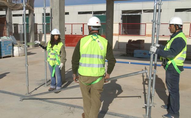 Imagen de archivo de un curso de prevención de riesgos laborales. /Manuel Podio