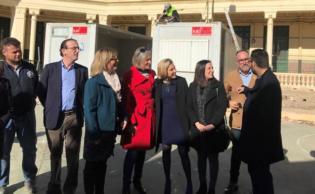 Martínez-Cachá, este viernes, en la Casa del Niño en Cartagena ./CARM