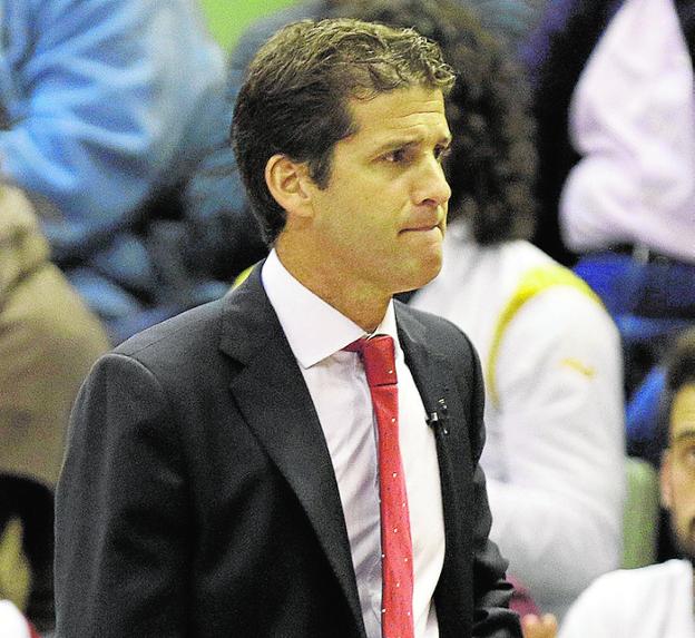 Duda, entrenador de ElPozo./Fran Manzanera / AGM