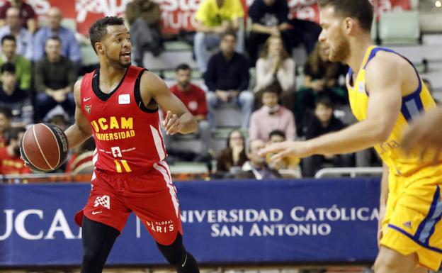 El UCAM tira de casta para seguir soñando con la Copa