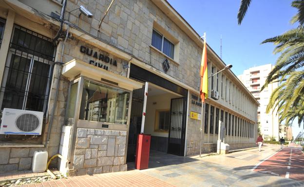 Cuartel de la Guardia Civil de Cartagena. /A. Gil/ AGM