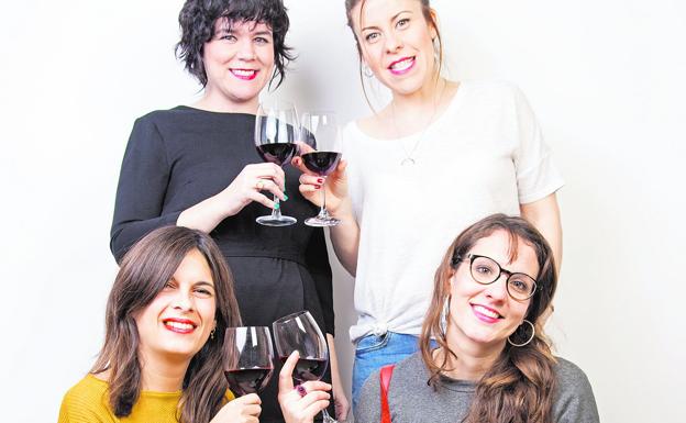 Laura, Tere, Mabel, Silvia y Olga./J. L. Vivas