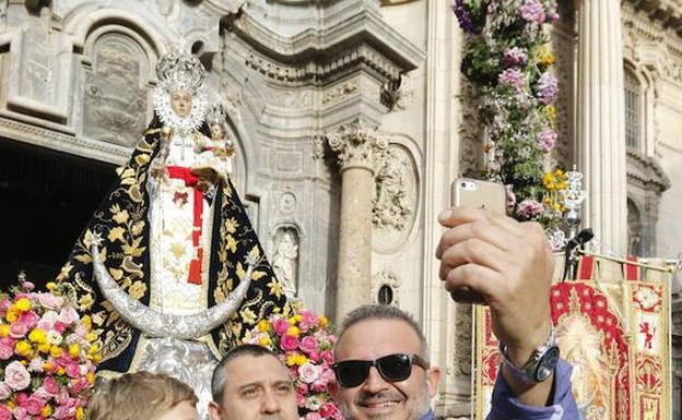 Ofrenda floral a la Patrona./Fran Manzanera / AGM