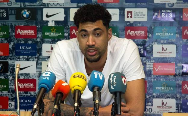 Augusto Lima durante la rueda de prensa./UCAM