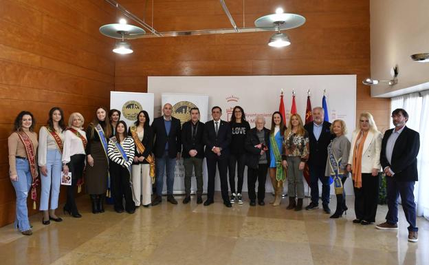 Los Moros y Cristianos de Murcia celebran su Medio Año Festero del 2 al 19 de febrero