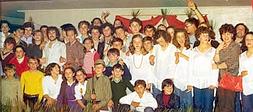 Jóvenes que hace treinta años pusieron en marcha la Semana Cultural de Vista Alegre. :: A.J.S.C./