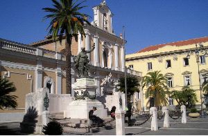 LA CUNA. Basílica de Santa María Maggiore (Duomo), donde fue bautizado Nicolás Salzillo y sus seis hermanos. / ZACARÍAS CEREZO/