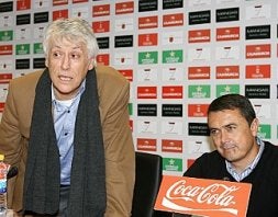 Trujilo posa ante los periodistas. / M. BUESO/