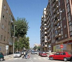 Calle de Félix Martí Alpera, situada cerca de la Alameda. ::
J. M. R. / AGM/