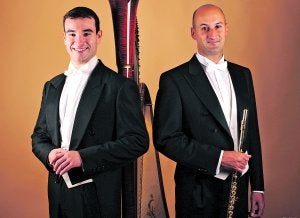 El arpista murciano José Antonio Domené y el flautista alicantino Mariano Bas. ::
MAR SÁEZ/