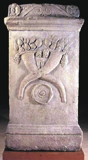 Espléndida: El Ara Pacis descubierta en Cartagena y expuesta en Barcelona. / Fundación Integra./