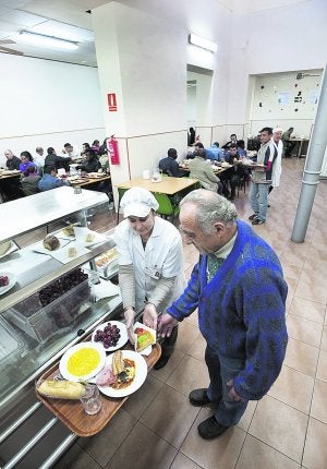 El comedor de Jesús Abandonado, en una foto de archivo. :: V. VICENS/