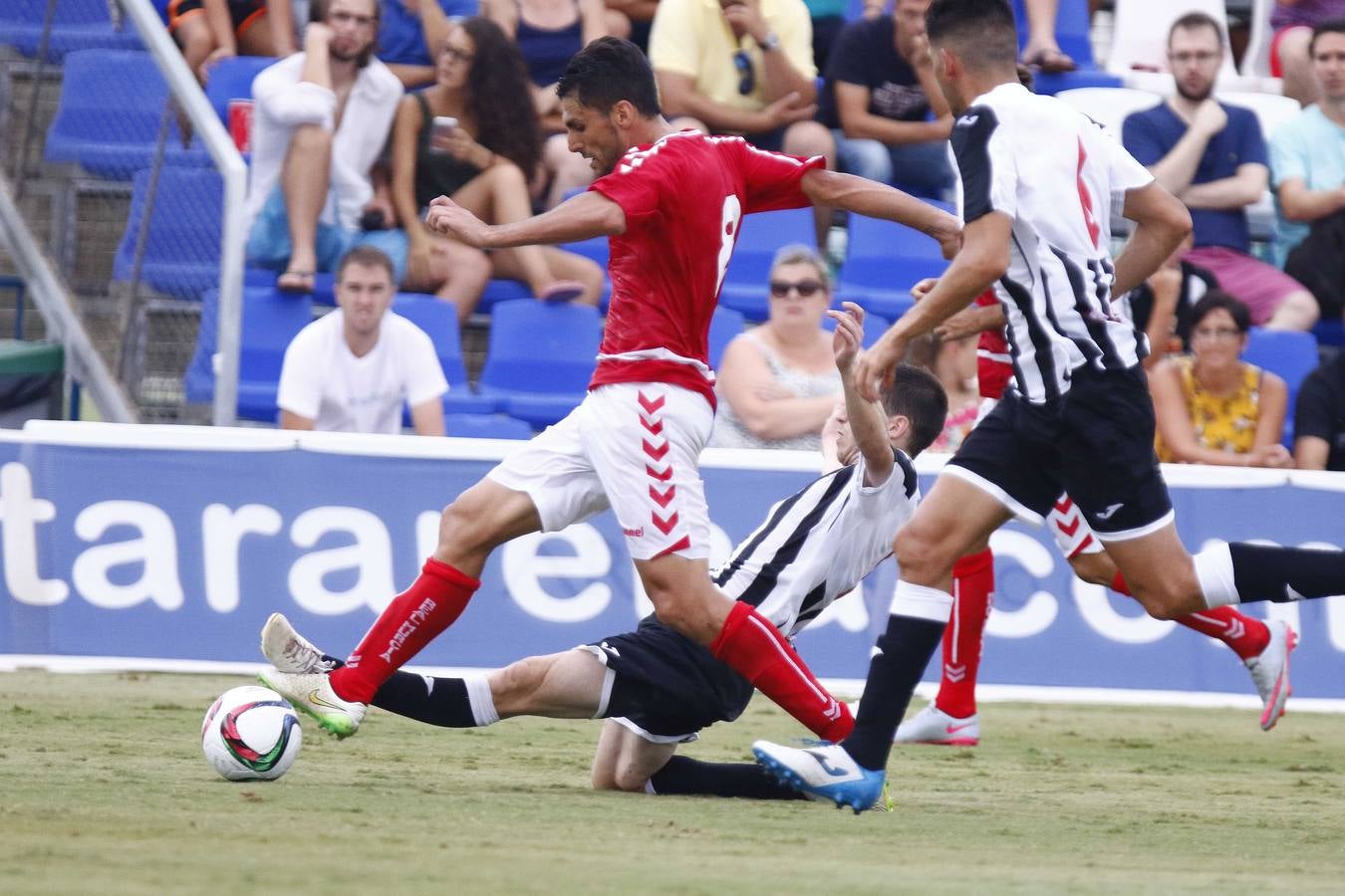 Las imágenes del derbi de pretemporada entre el Real Murcia y el Cartagena