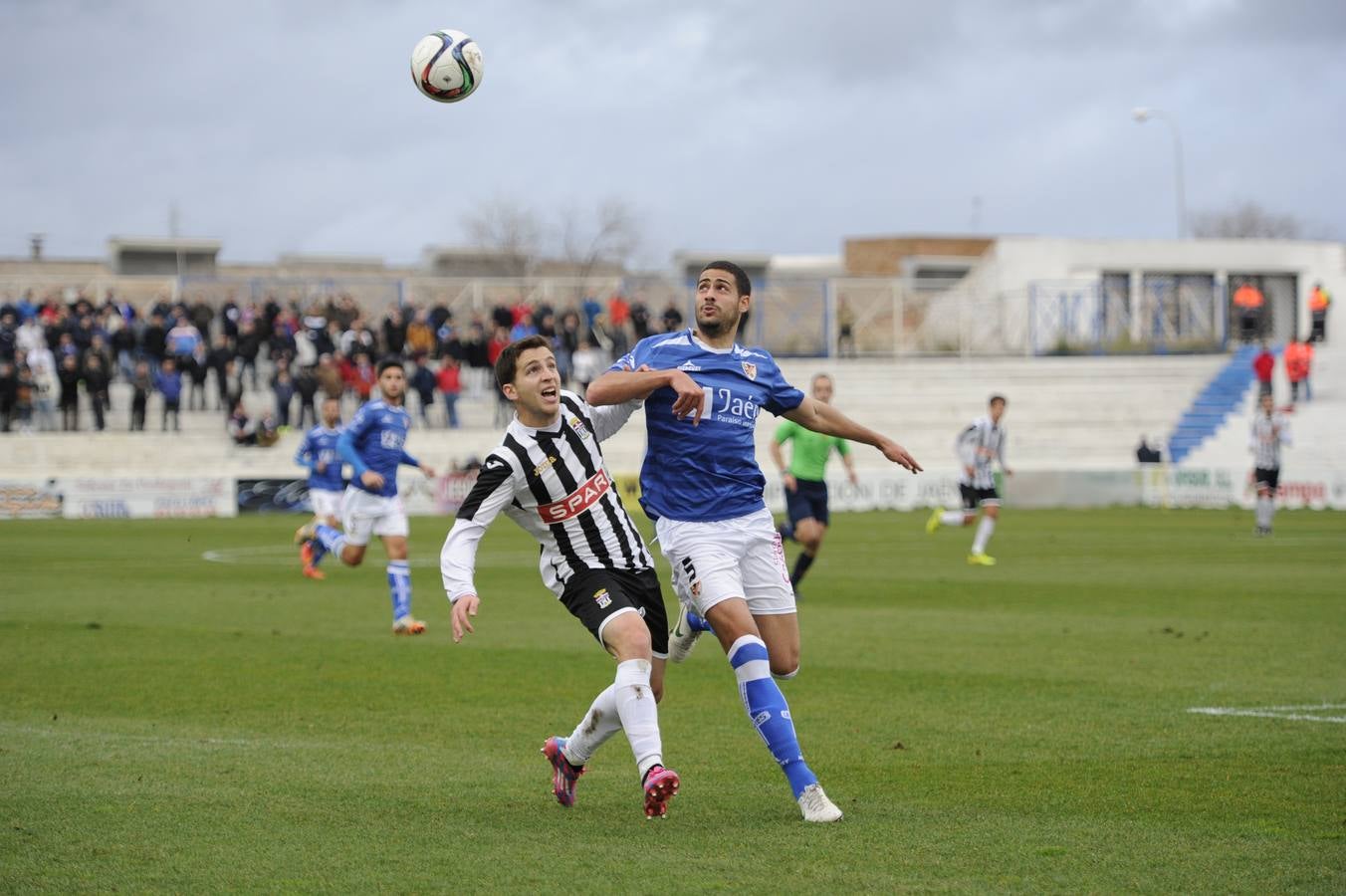 El Cartagena empata ante el Linares (0-0)