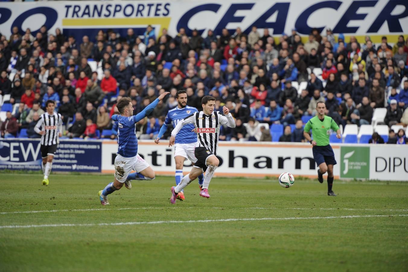 El Cartagena empata ante el Linares (0-0)
