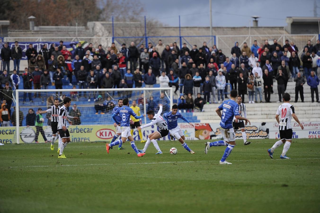 El Cartagena empata ante el Linares (0-0)