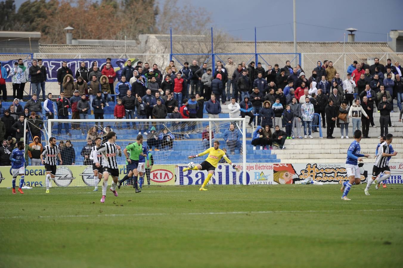 El Cartagena empata ante el Linares (0-0)