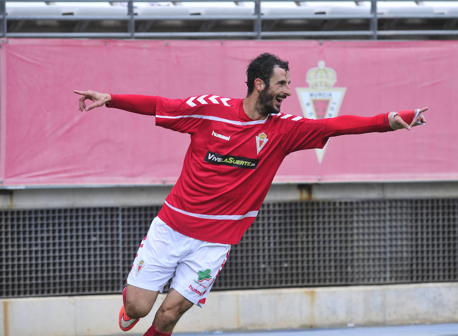 Galería de la victoria del Murcia ante el San Roque (4-1)