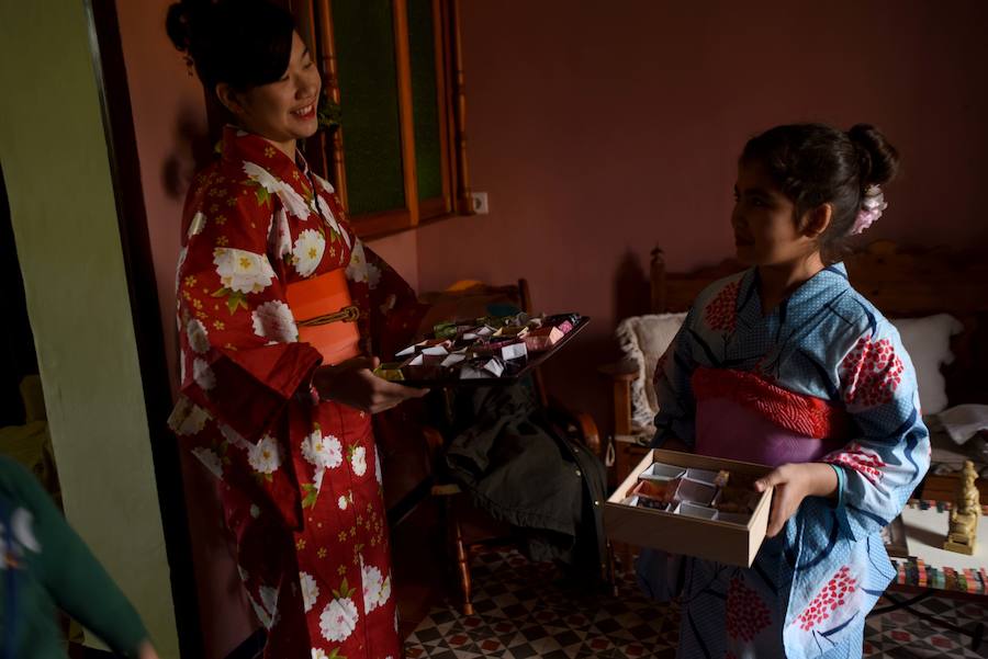Las flores danzan en Los Palacios - laverdad.es