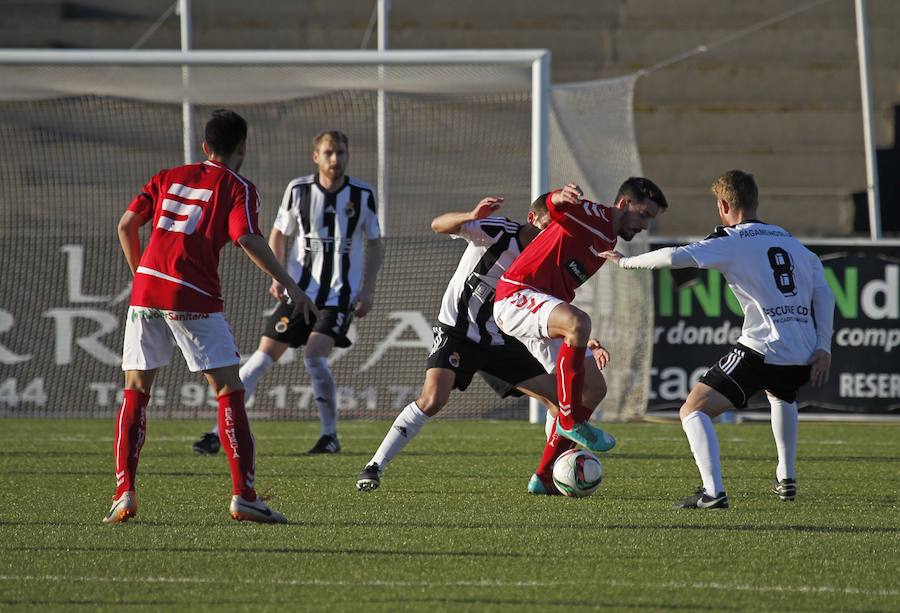 Las mejores fotos del Linense contra el Murcia (0-2)