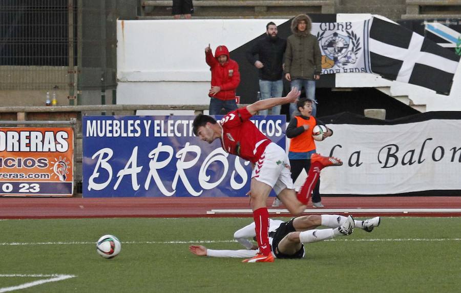 Las mejores fotos del Linense contra el Murcia (0-2)