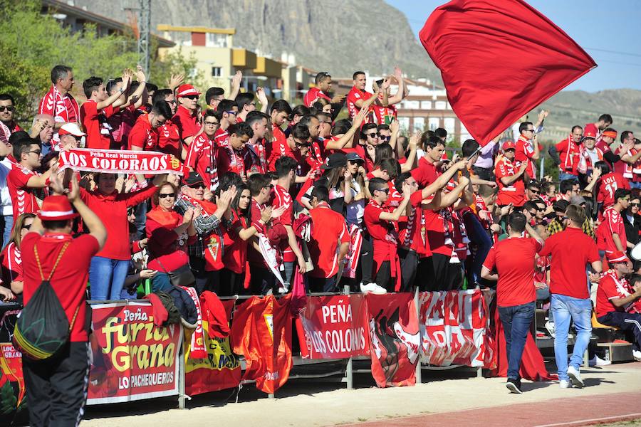 El Murcia, más líder