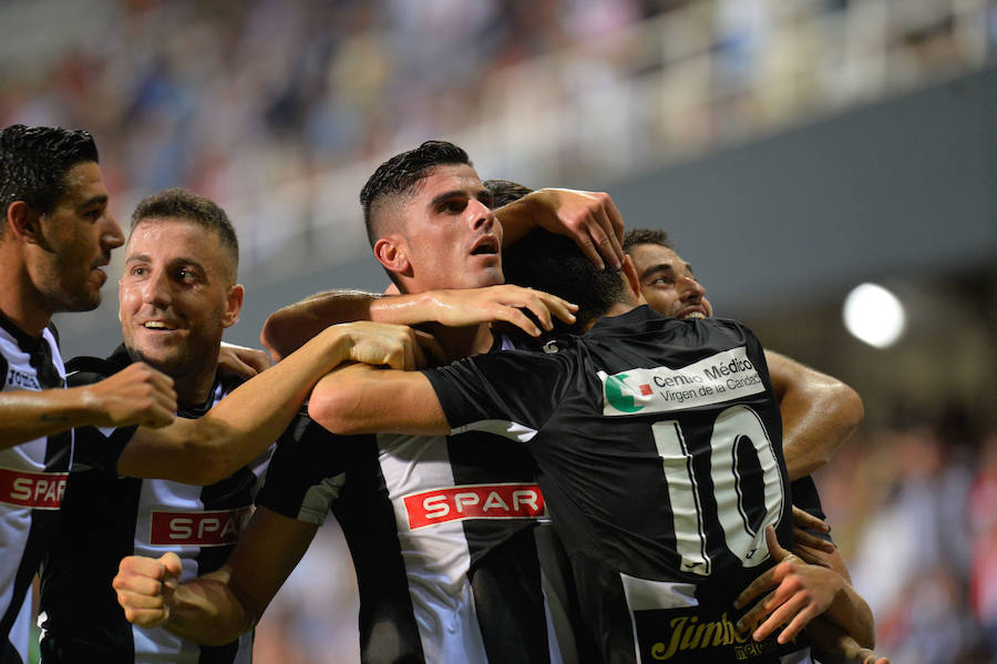 Buen arranque del Efesé