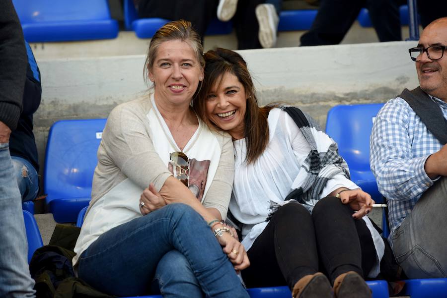 El UCAM respira a balón parado