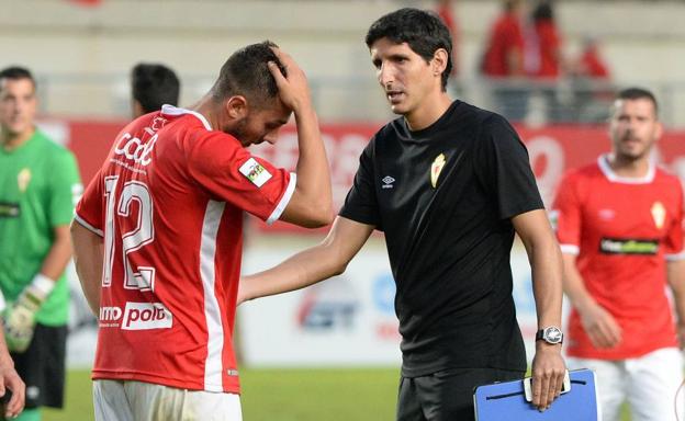 Karanka releva a Sanlúcar en Cobatillas