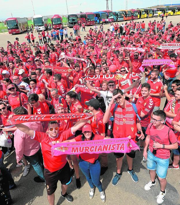 Los fichajes animan la campaña más ambiciosa