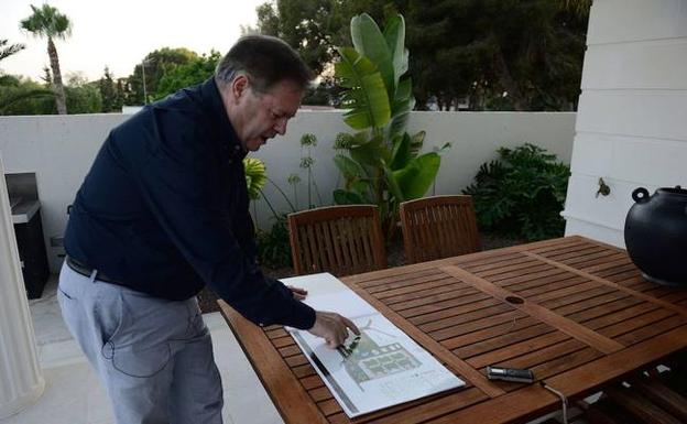 Víctor Gálvez ya sueña con una ciudad deportiva a un paso del estadio grana