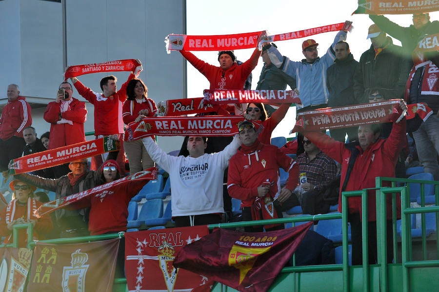 El Murcia saca un empate contra un Villanovense superior