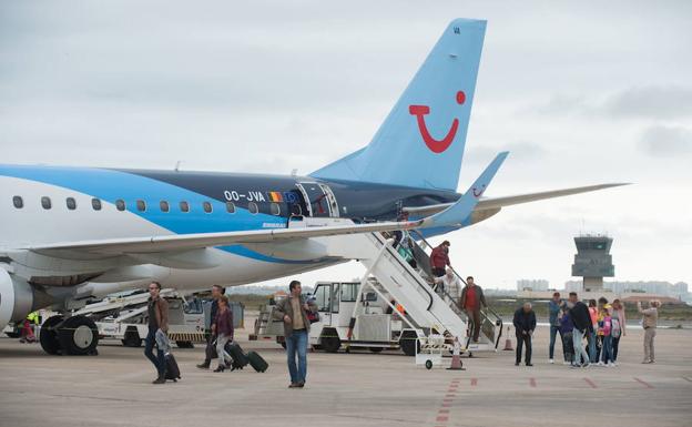 El Aeropuerto de San Javier registra más de 1.150.000 pasajeros entre enero y noviembre