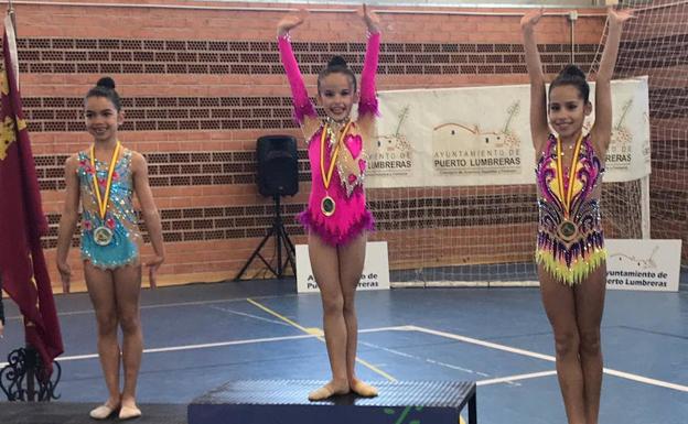 Medalla de oro para la benjamina de Rítmica Julieta Lomas