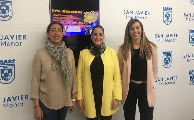 Las mejores gimnastas de la Región compiten en el pabellón de San Javier