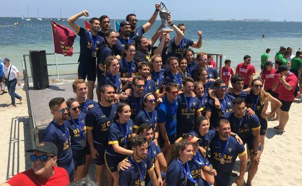 La UCAM conquista de nuevo el Mar Menor en la regata Interuniversidades