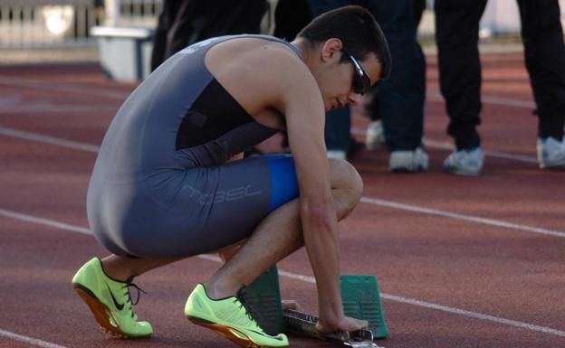 Lorenzo Albaladejo logra el récord de España de salto de longitud