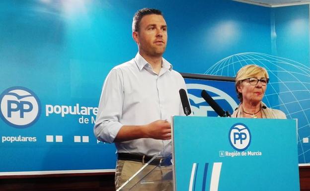 El PP exige más explicaciones y menos victimismo y emplaza al alcalde a una comisión de investigación