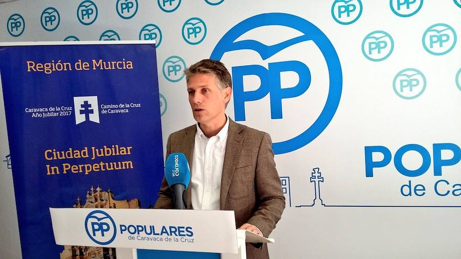 El Grupo Popular en la Asamblea pide compartir el transporte escolar y el general en núcleos rurales alejados para mejorar este servicio